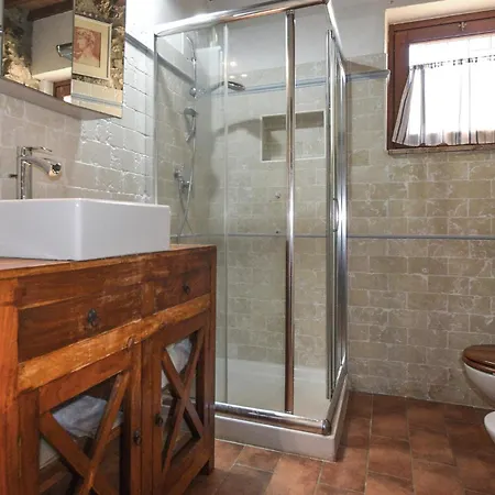 2 Bedroom Awesome In Marittimo Holiday home *
